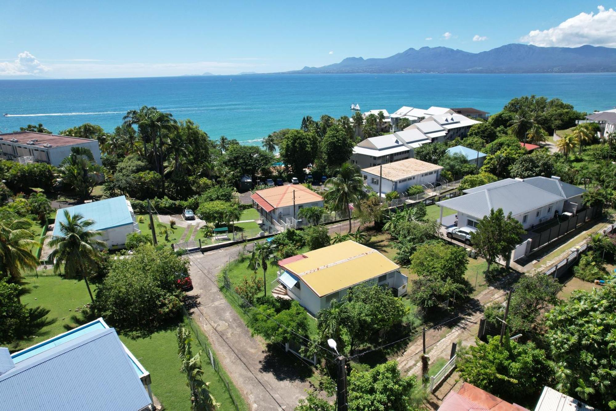 Bungalow Proche Plage Le Gosier  Exterior foto